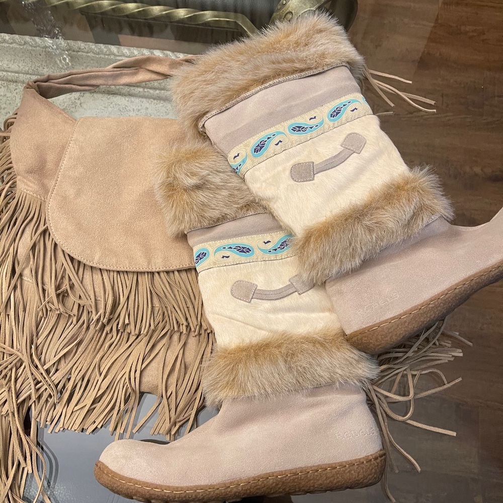 ❤️❤️ REBELS WINTER BOOTS SIZE 7 1/2❤️❤️
